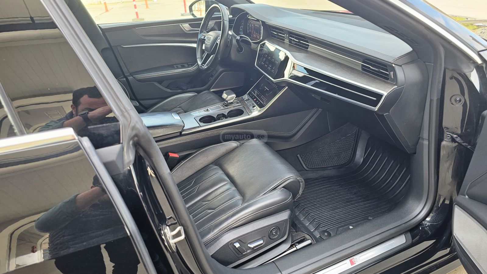 Audi A7 - фото 11