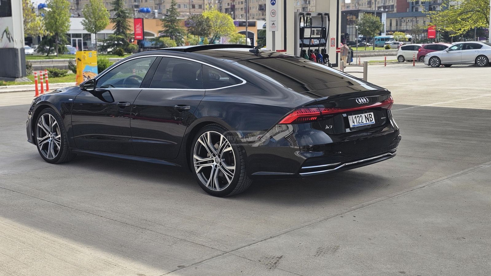Audi A7 - фото 5
