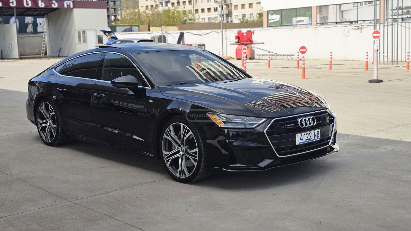 Audi A7 - фото 7