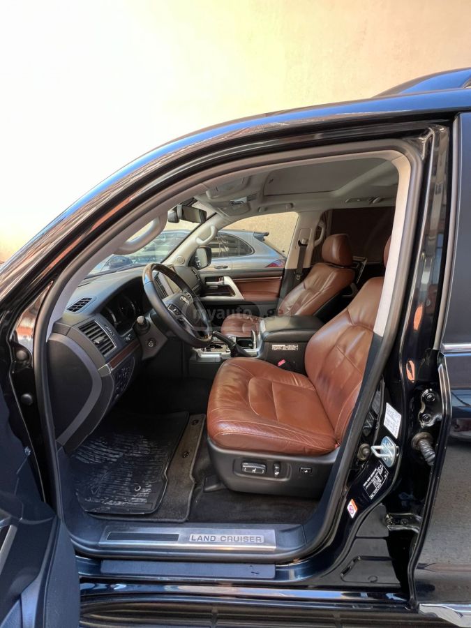 Toyota Land Cruiser - фото 15