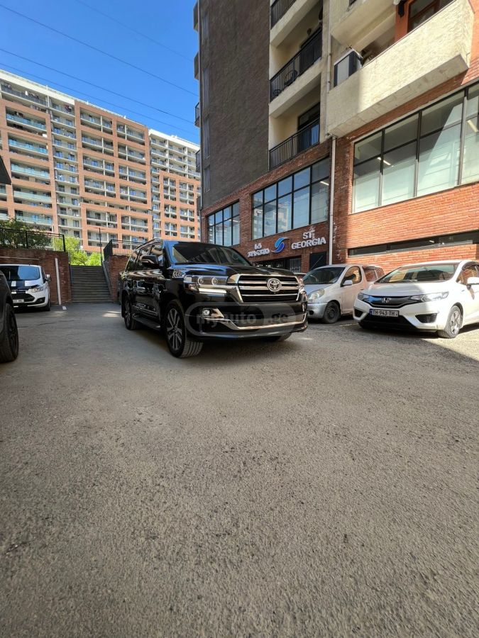 Toyota Land Cruiser - фото 9