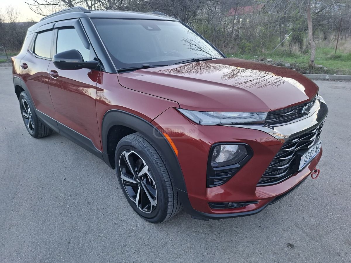 Chevrolet Trailblazer - фото 1