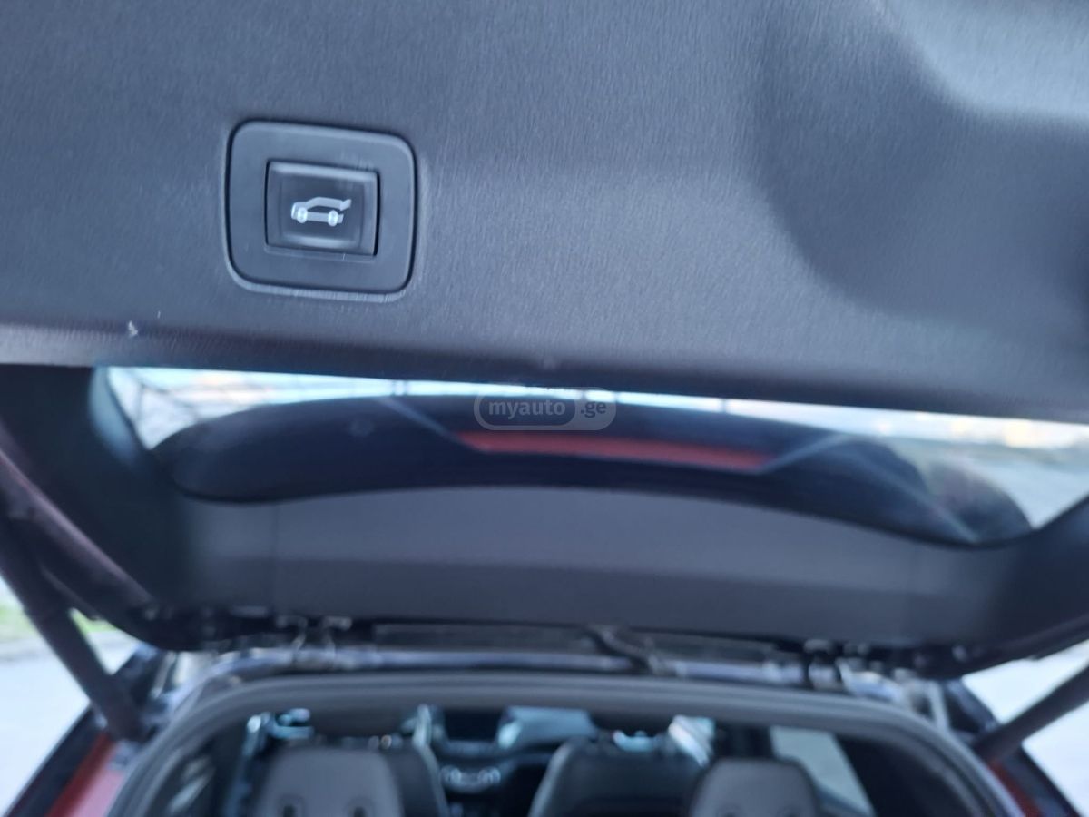 Chevrolet Trailblazer - фото 11