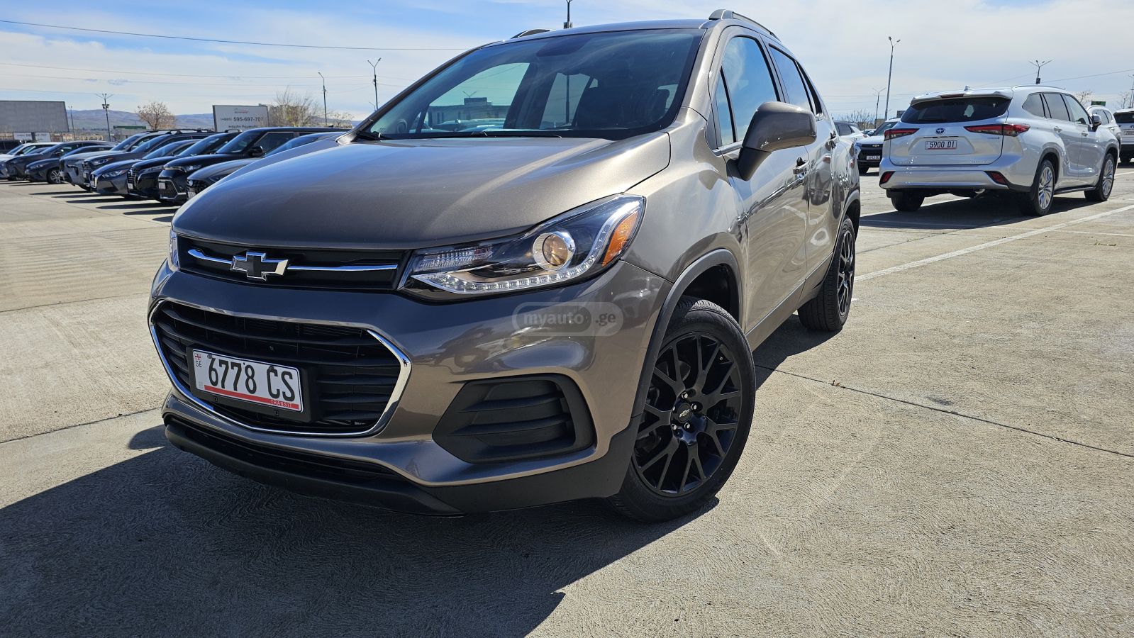 Chevrolet Trax - фото 1