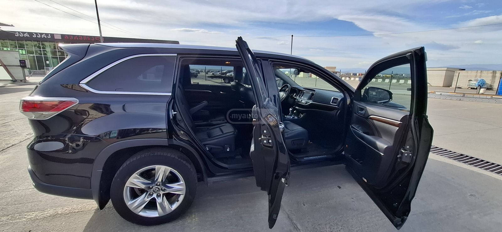 Toyota Highlander - фото 11