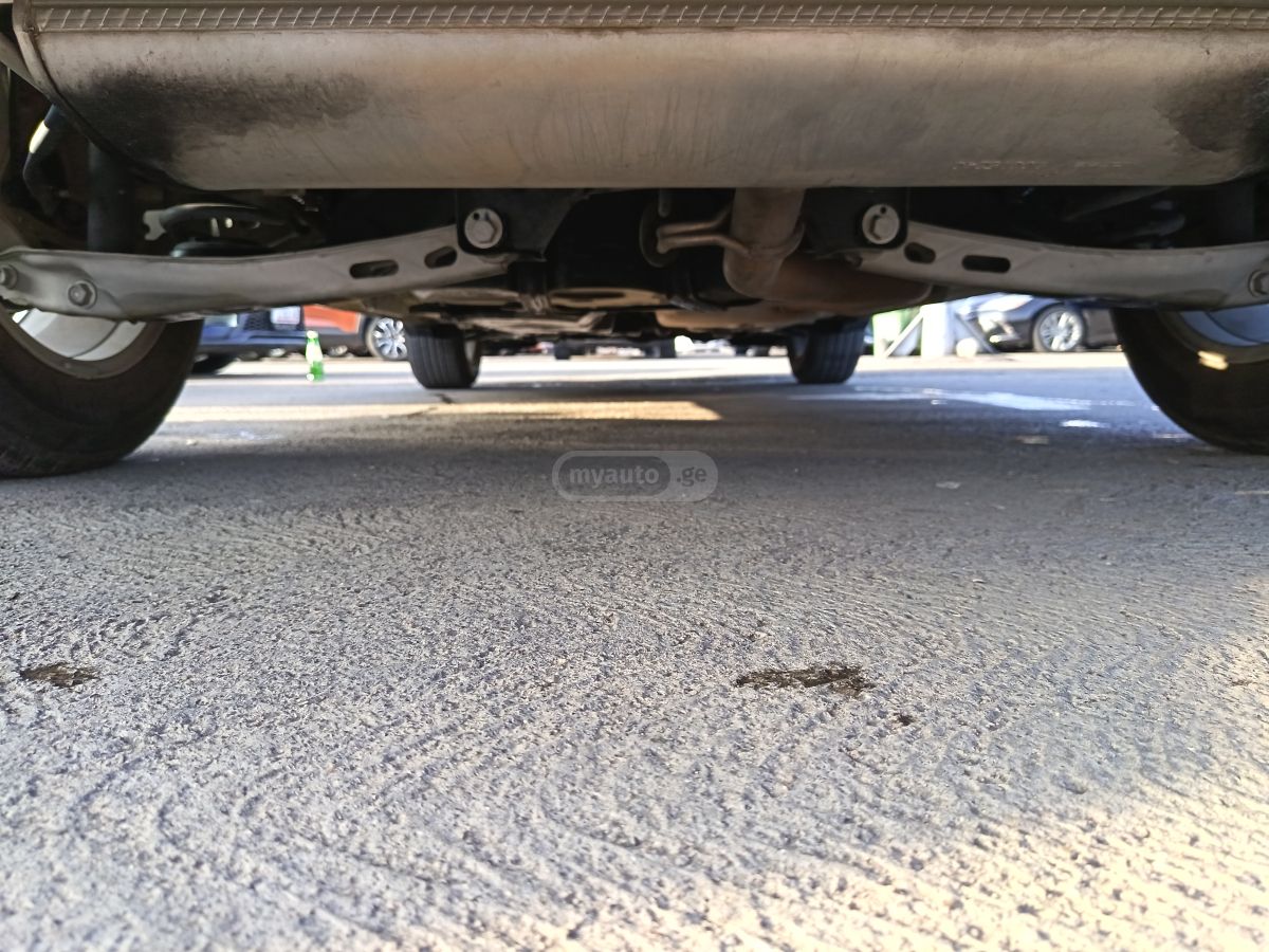 Chevrolet Equinox - фото 10