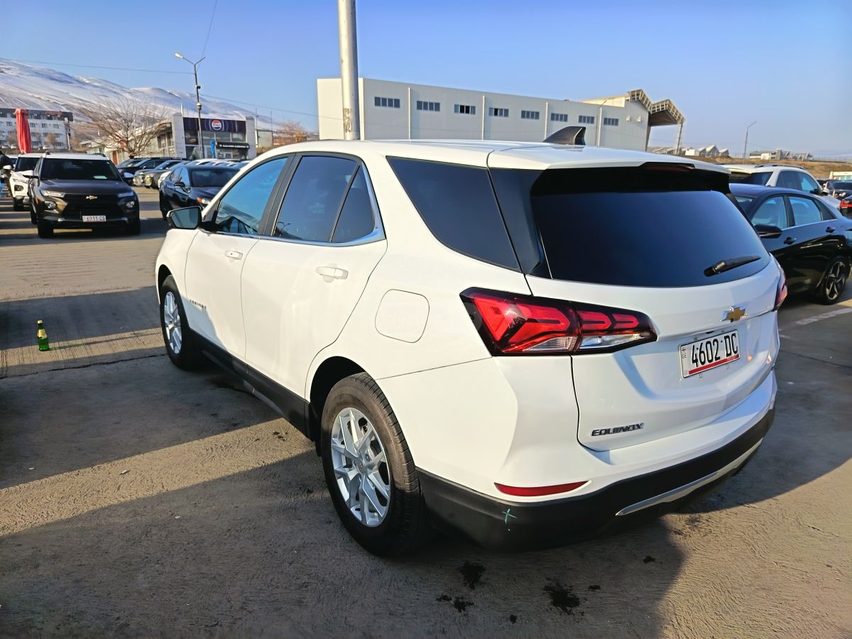 Chevrolet Equinox - фото 3