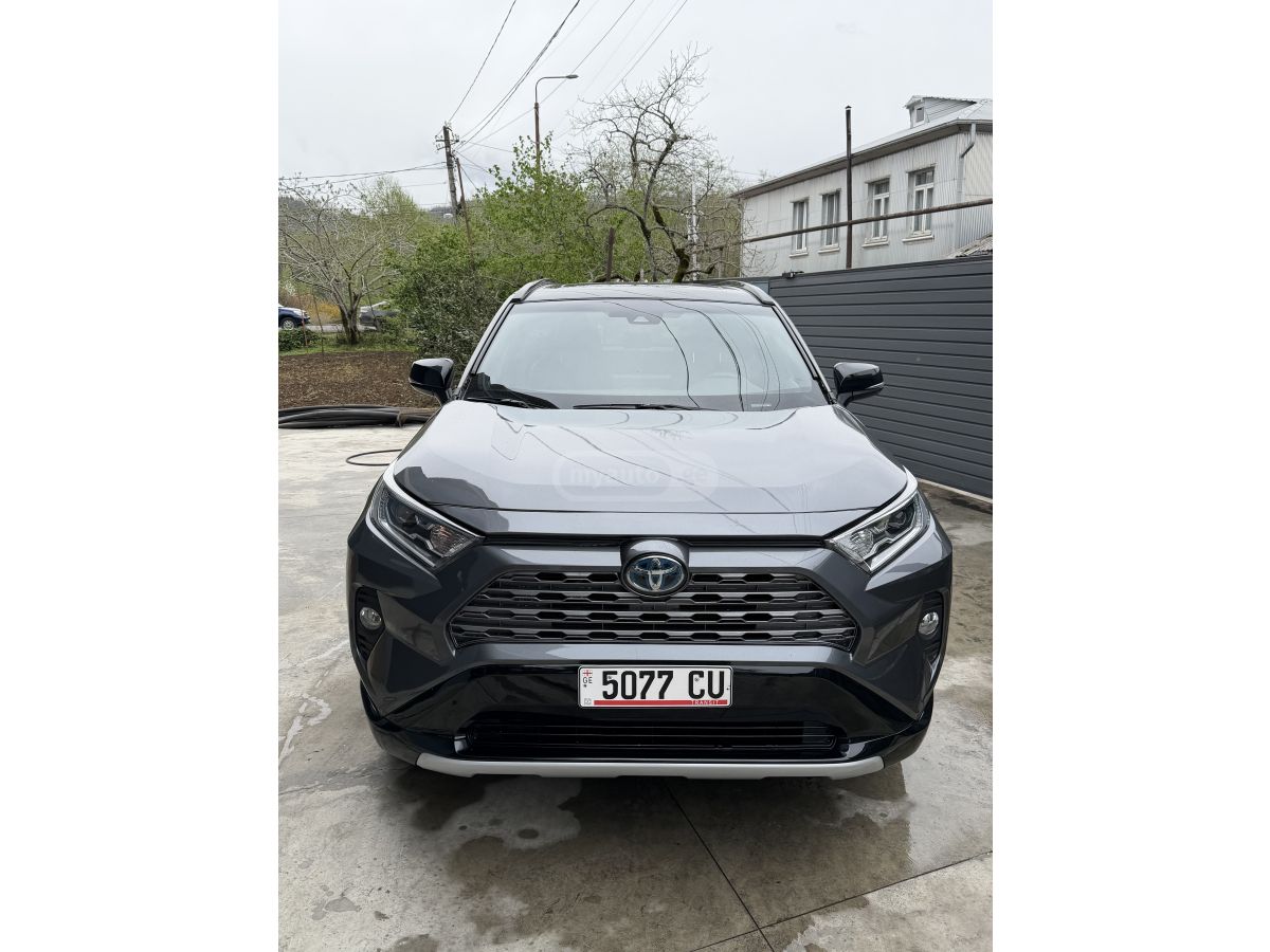 Toyota RAV 4 - фото 2