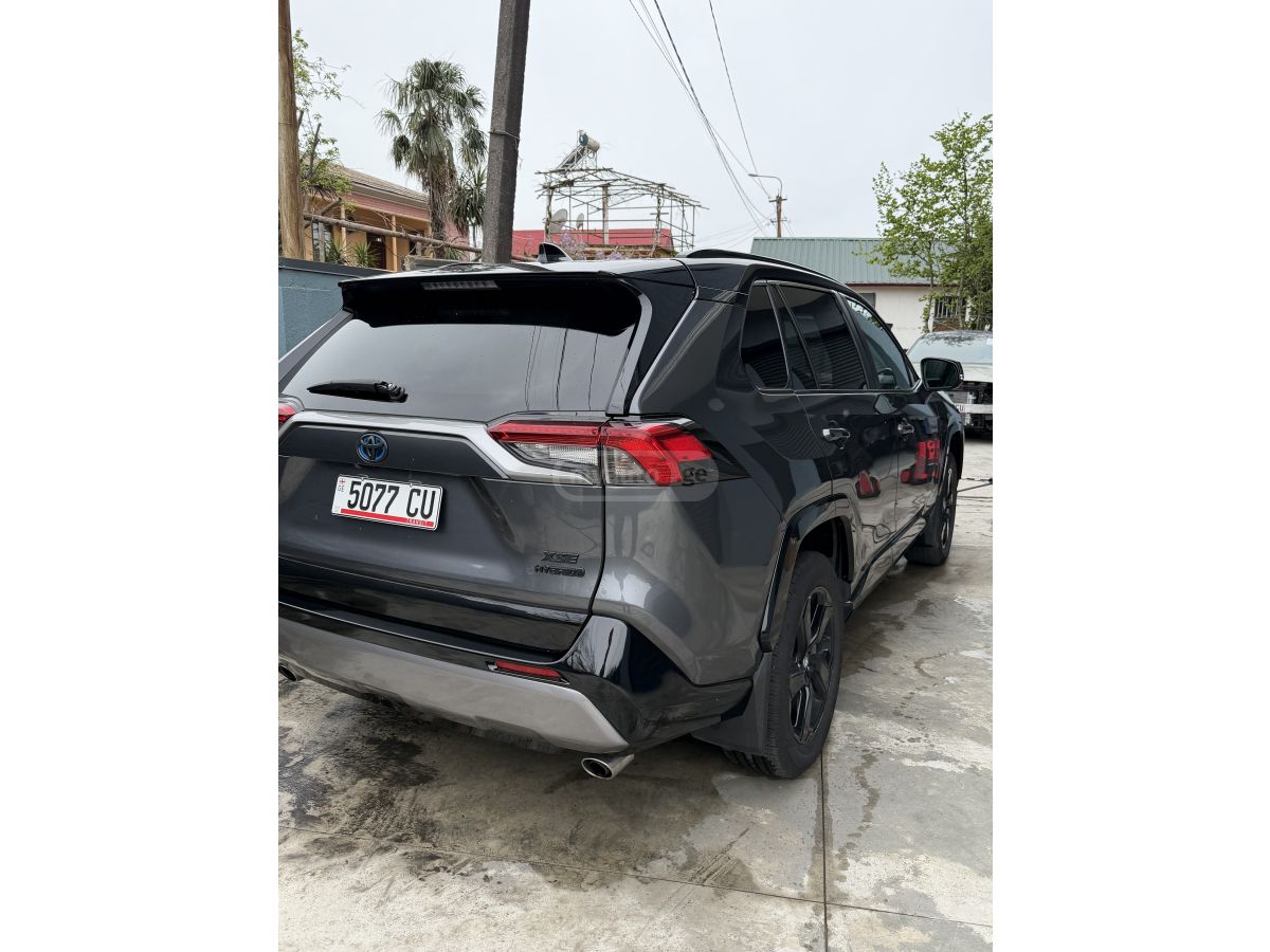 Toyota RAV 4 - фото 7