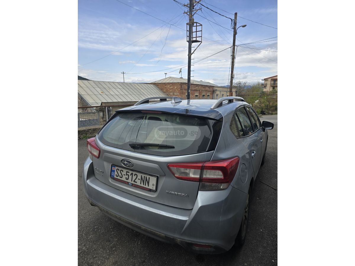 Subaru Impreza - фото 3