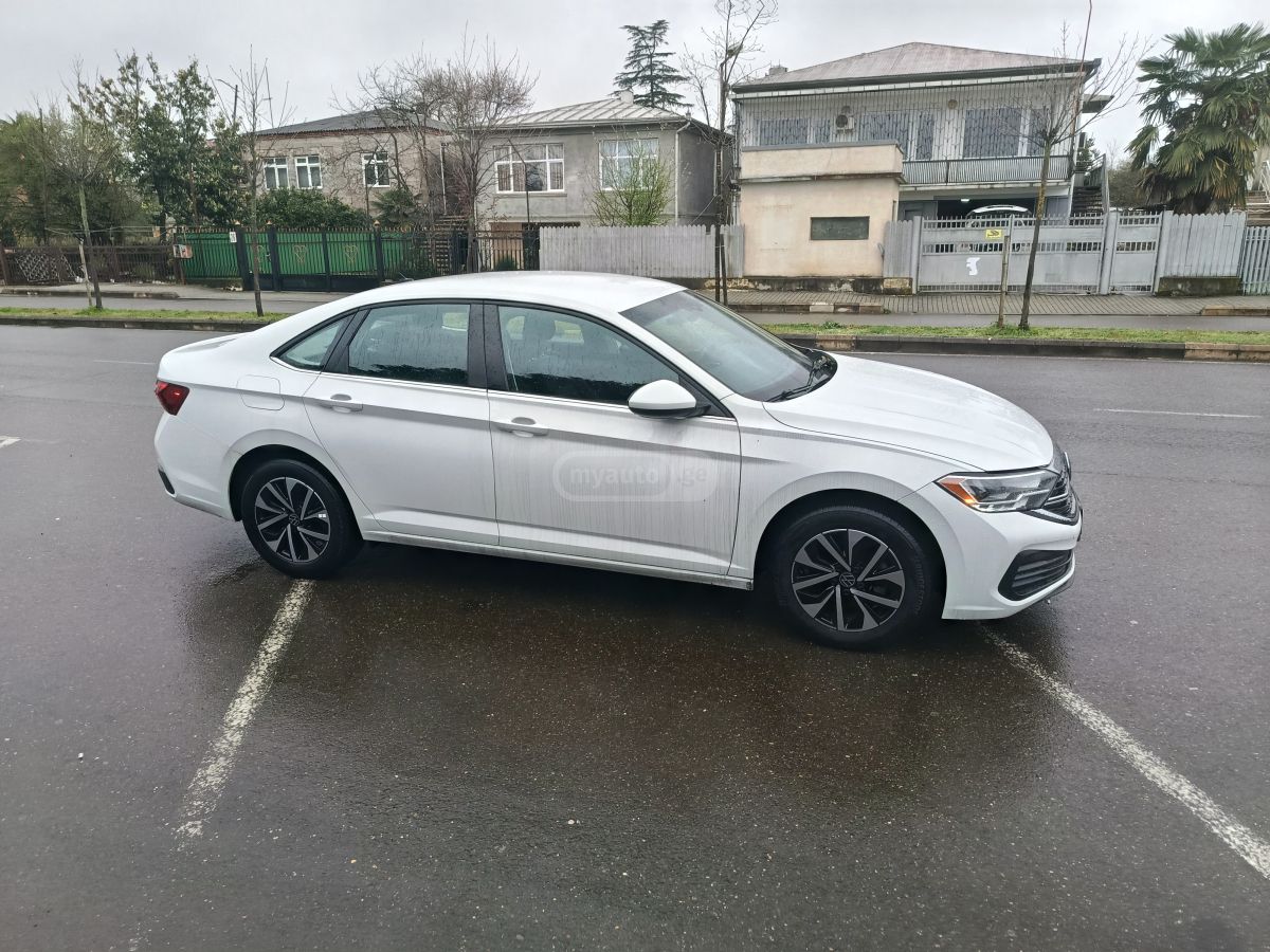 Volkswagen Jetta - фото 11