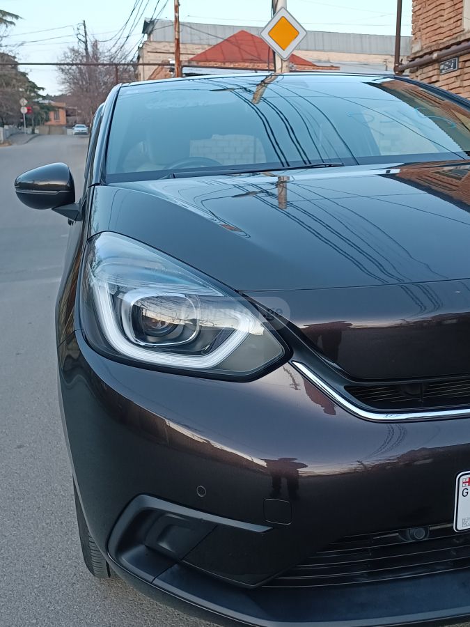 Honda FIT - фото 2