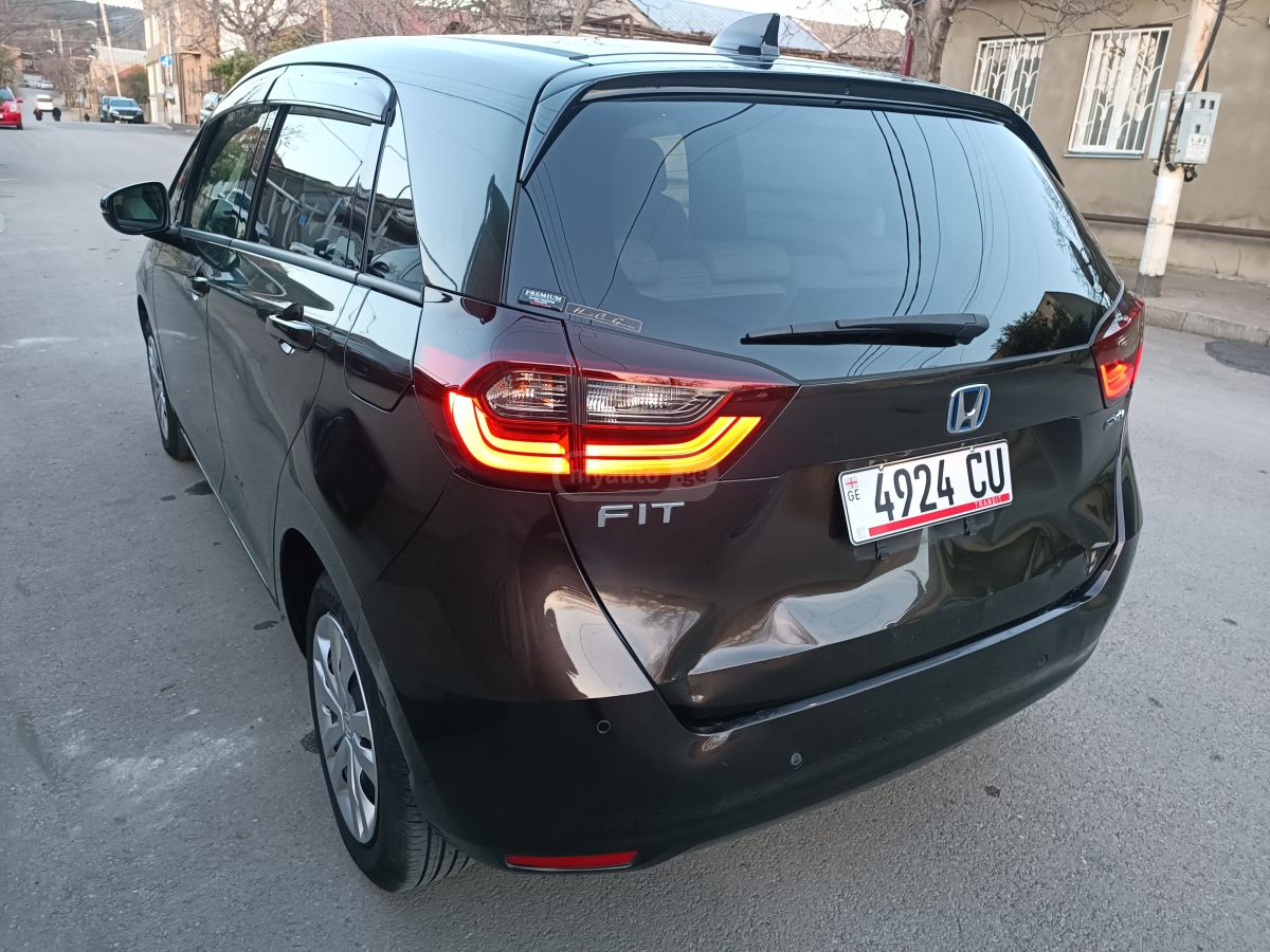 Honda FIT - фото 4
