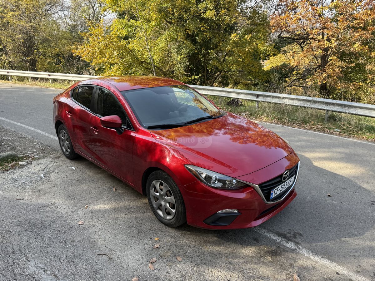 Mazda Mazda 3 - фото 1