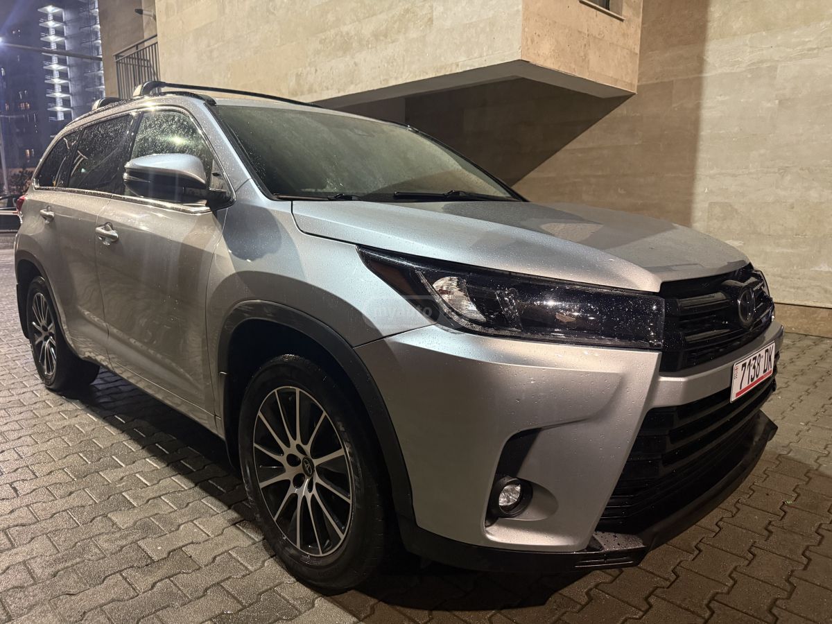Toyota Highlander - фото 8