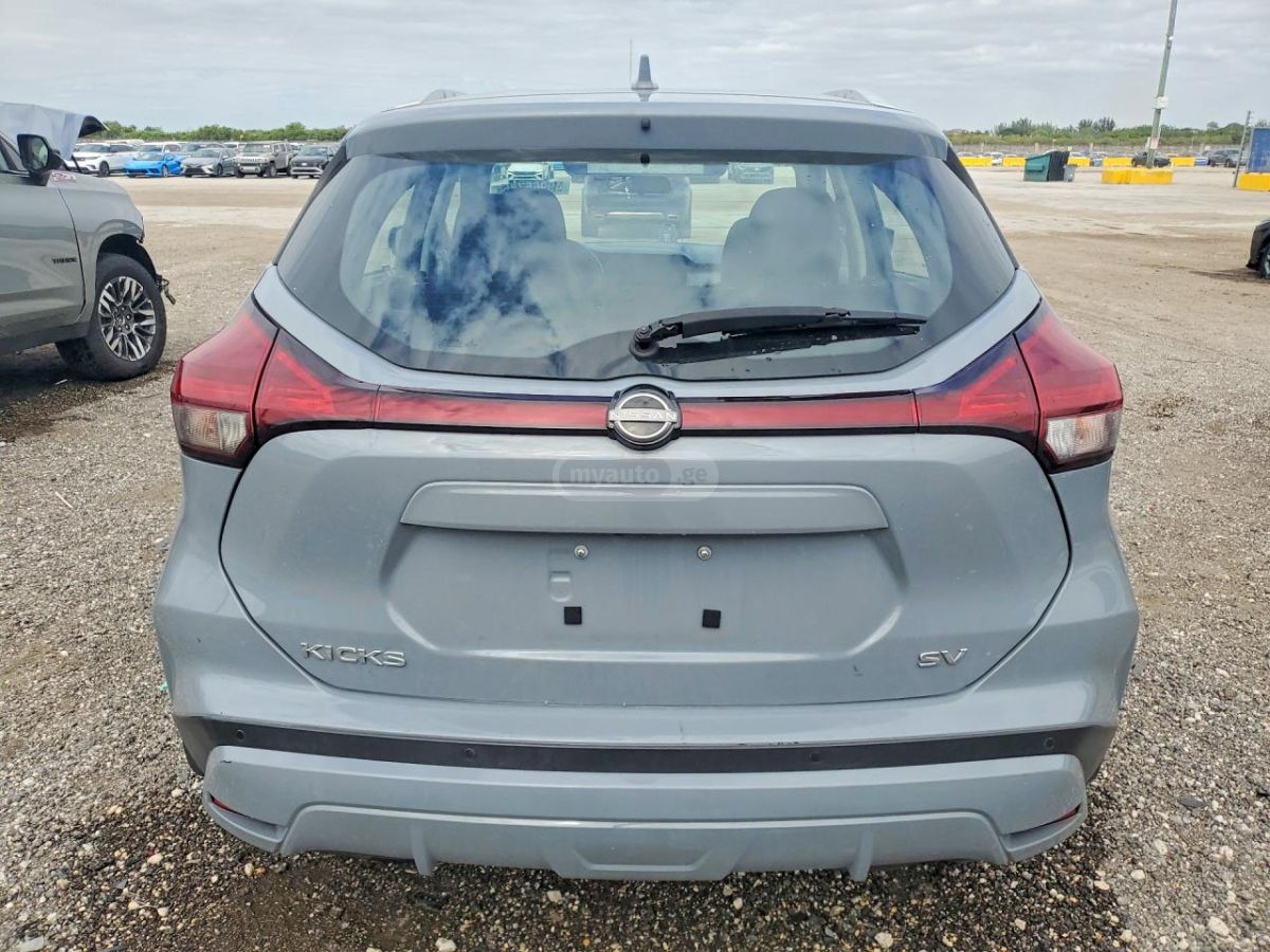 Nissan Kicks - фото 6