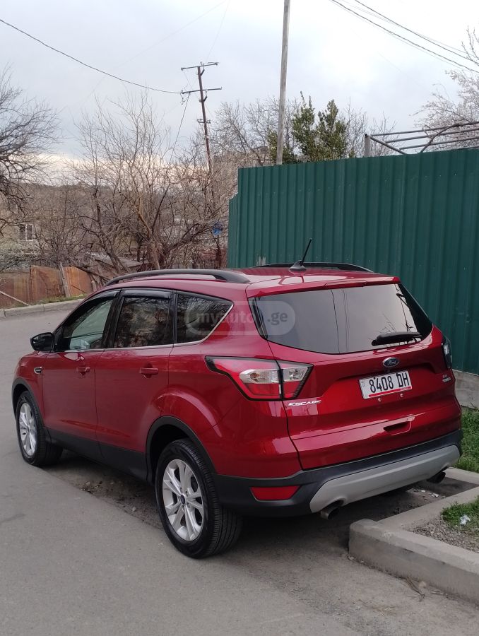 Ford Escape - фото 14