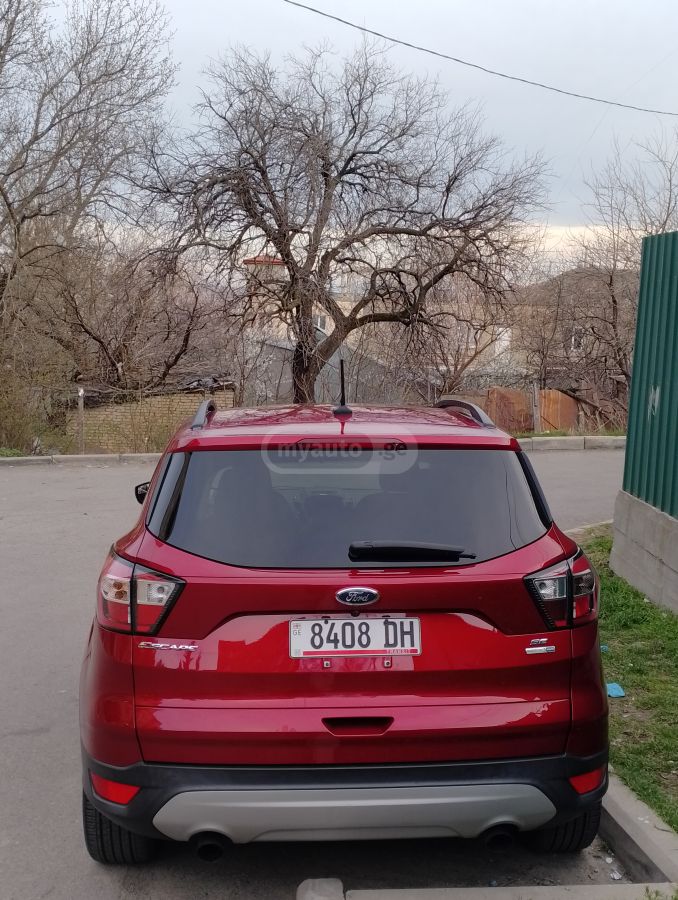 Ford Escape - фото 9