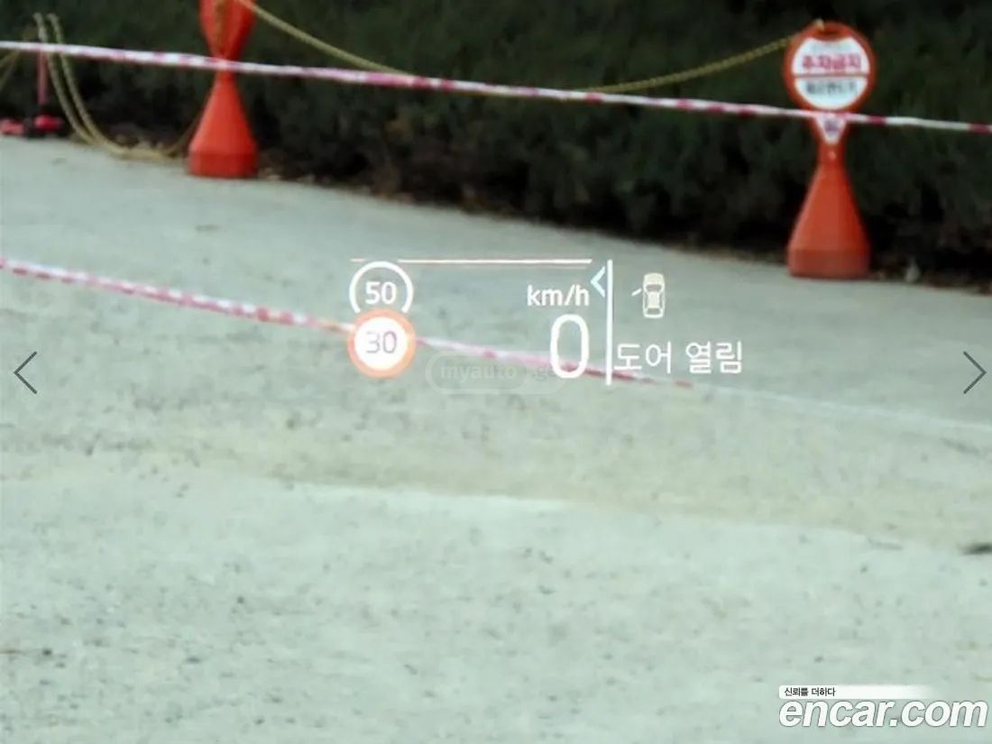 BMW X2 2025 — миниатюра 10