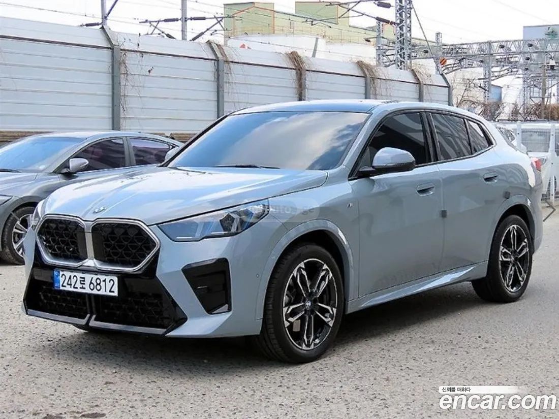 BMW X2 2025 — миниатюра 2