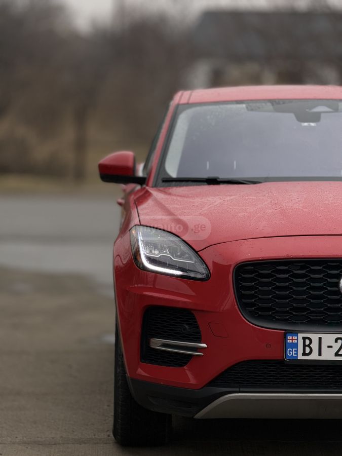 Jaguar P250 AWD Facelift Model — миниатюра 6