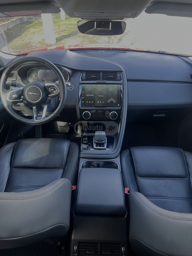 Jaguar P250 AWD Facelift Model — миниатюра 7