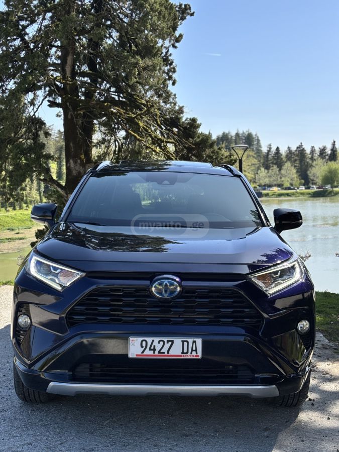 Toyota Rav 4 - фото 2