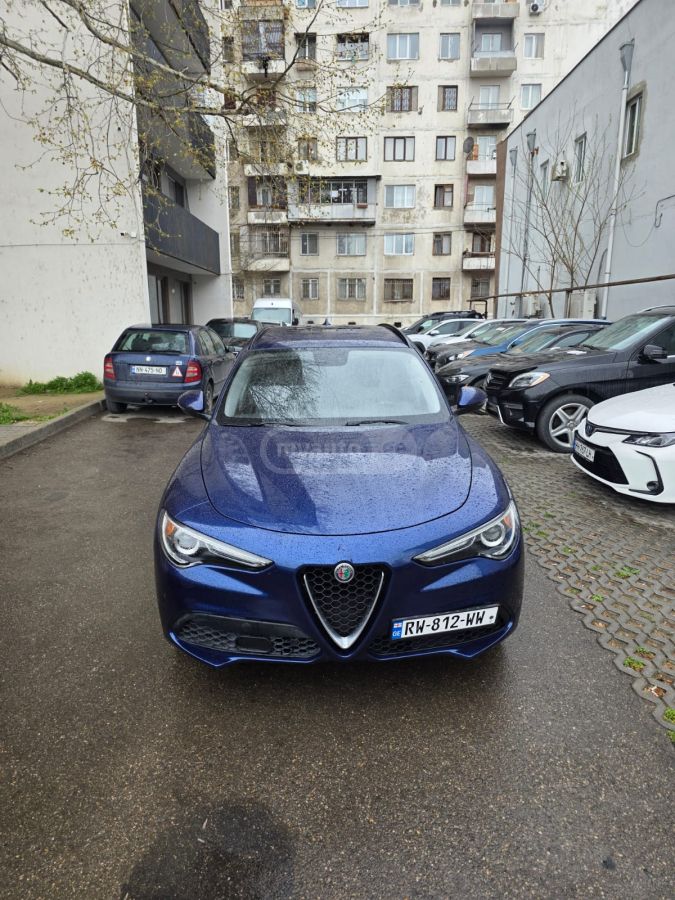Alfa Romeo Stelvio - фото 2