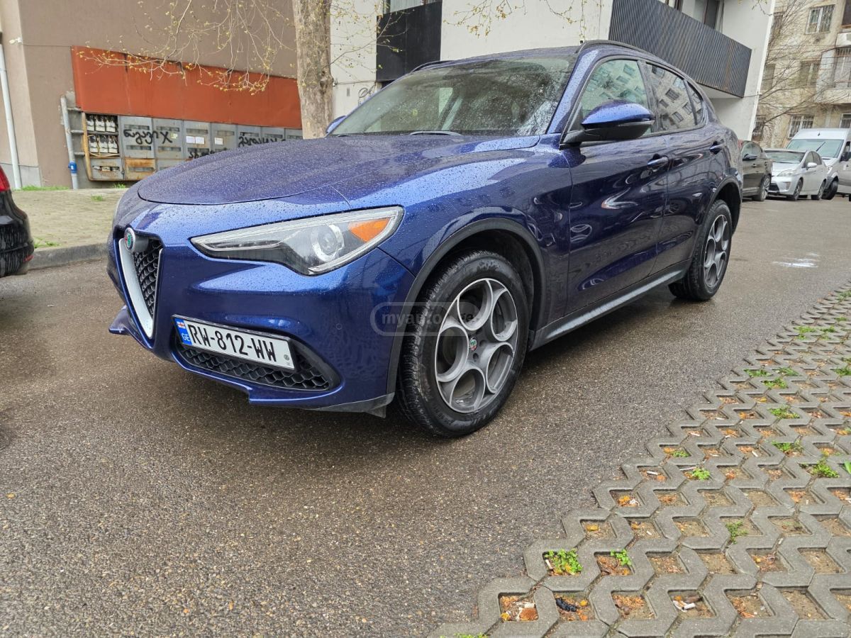 Alfa Romeo Stelvio - фото 4