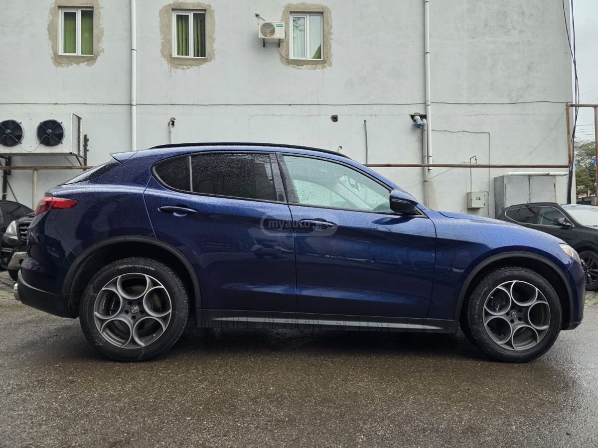 Alfa Romeo Stelvio - фото 5