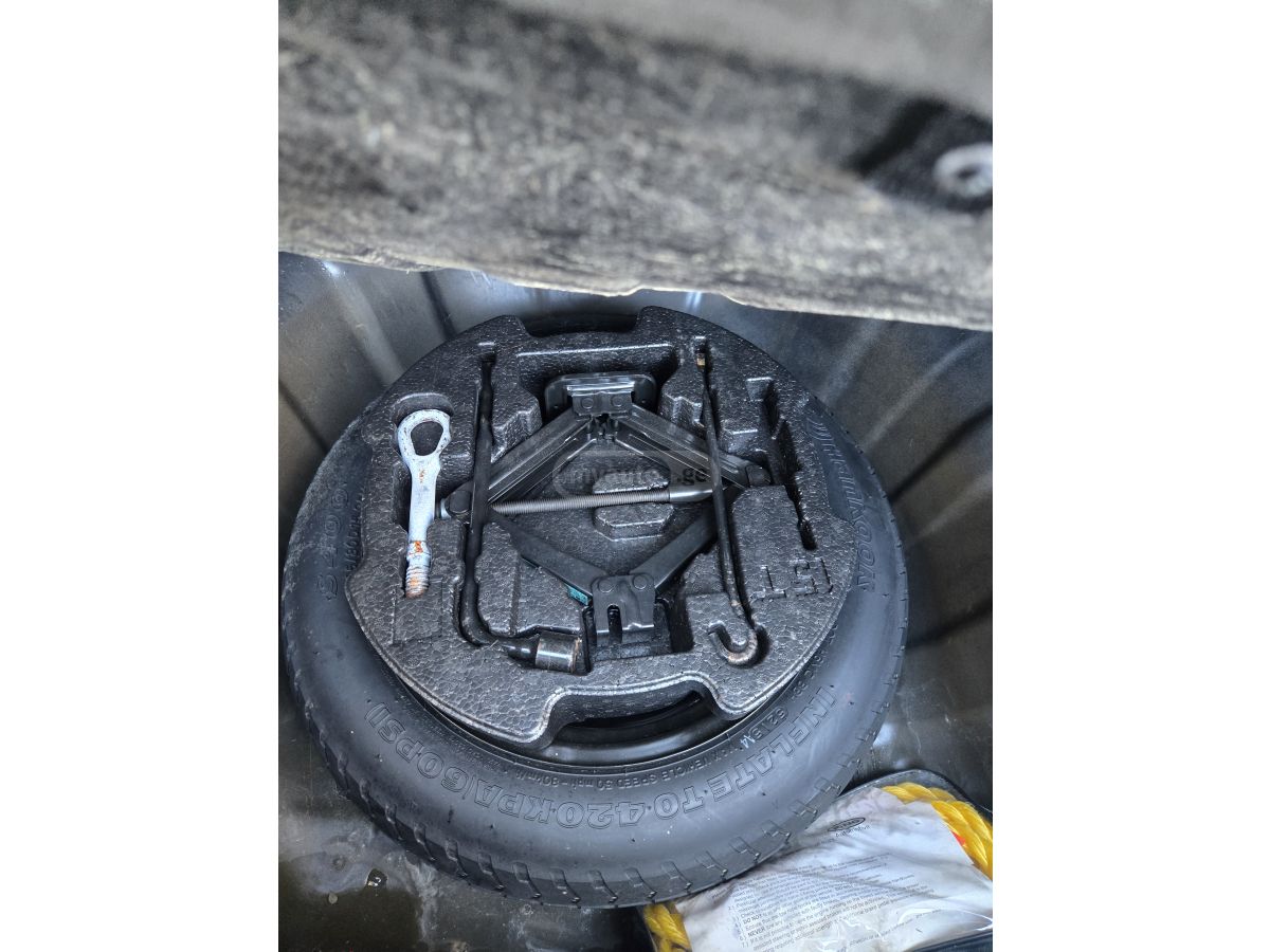 Hyundai Elantra - фото 6