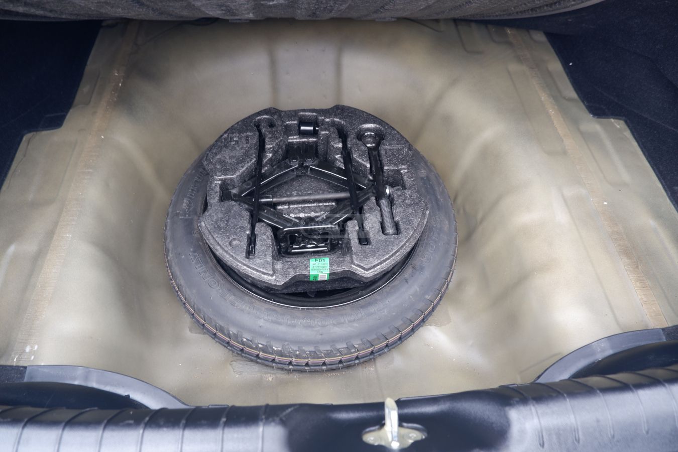 Hyundai Elantra - фото 13