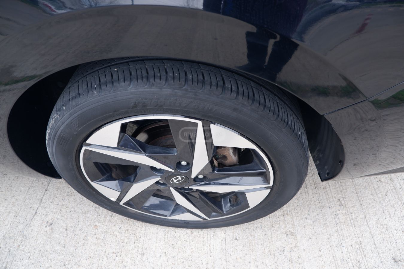 Hyundai Elantra - фото 6