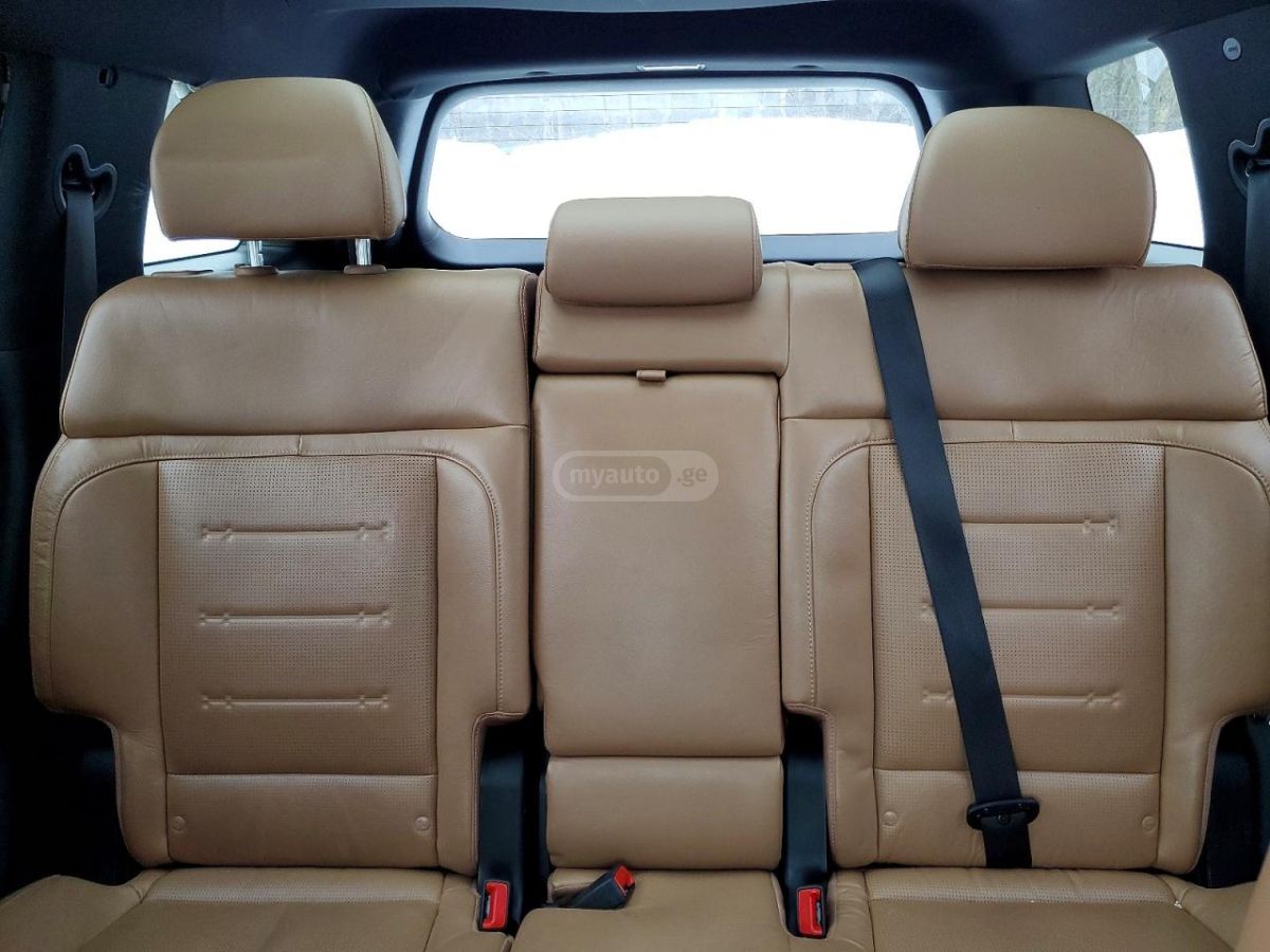 Hyundai Santa FE - фото 10