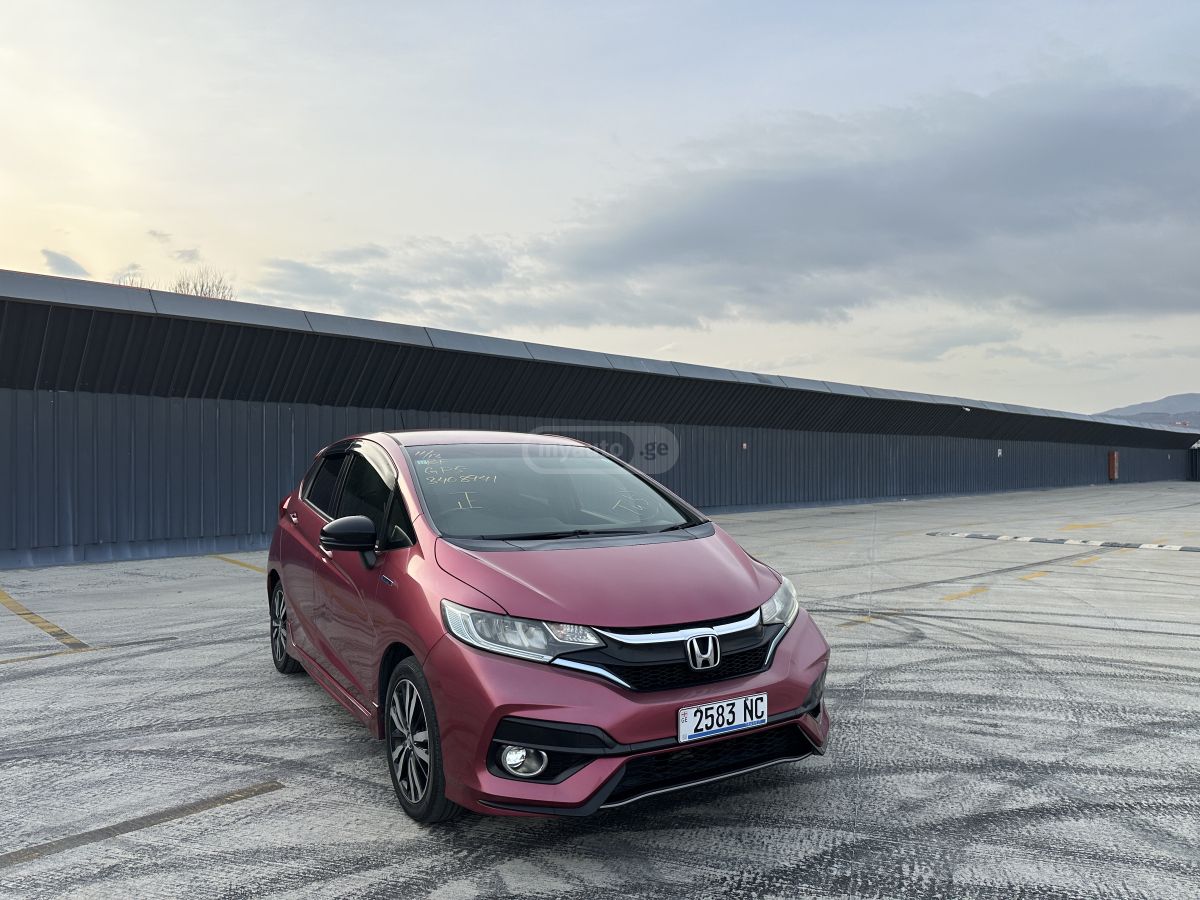 Honda FIT - фото 1