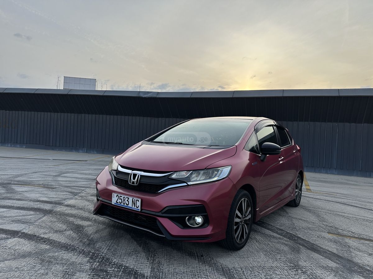 Honda FIT - фото 3