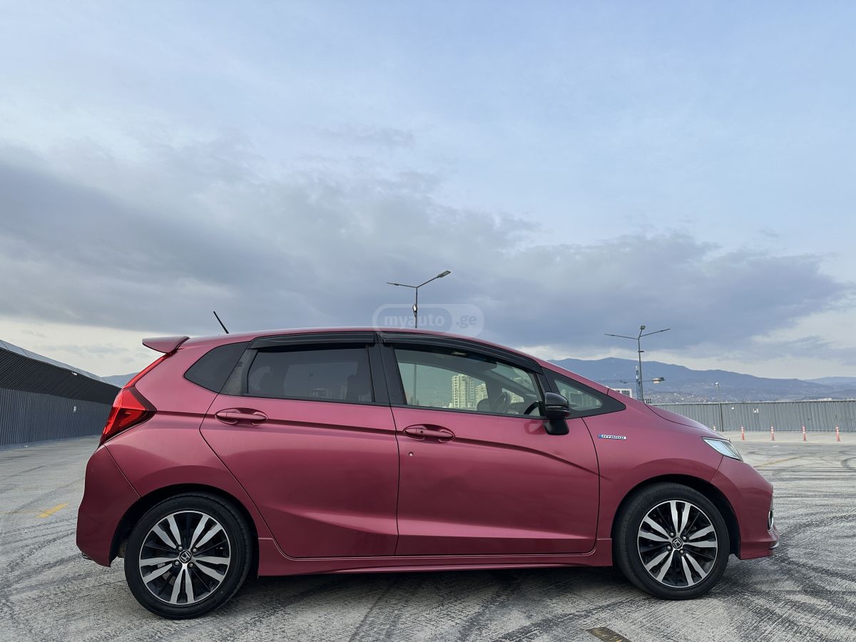 Honda FIT - фото 8