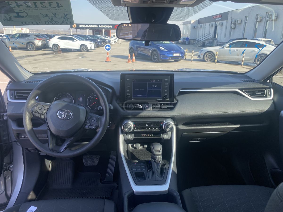 Toyota XLE 4dr Front-Wheel Drive Auto — миниатюра 11