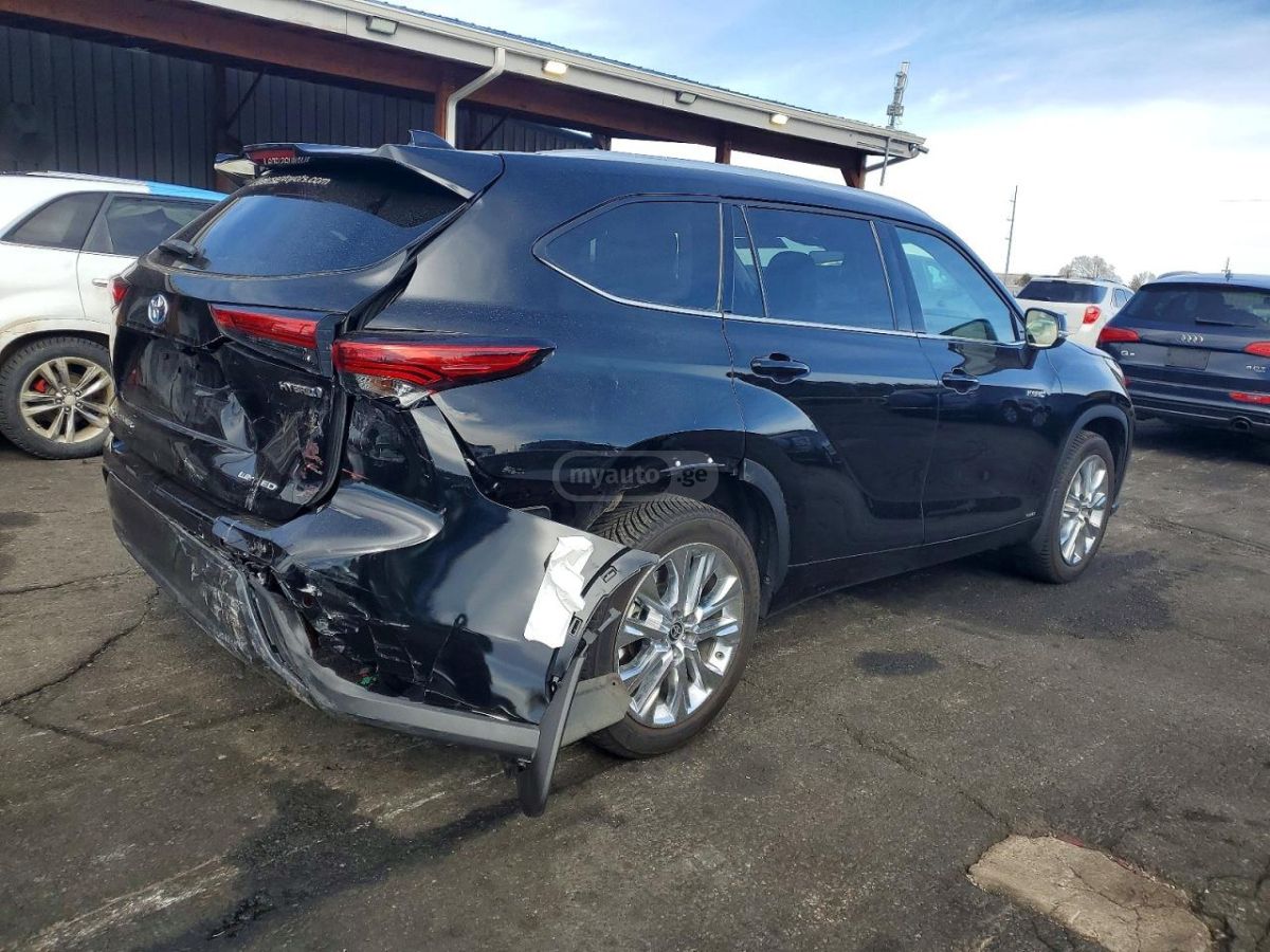 Toyota Limited — миниатюра 4