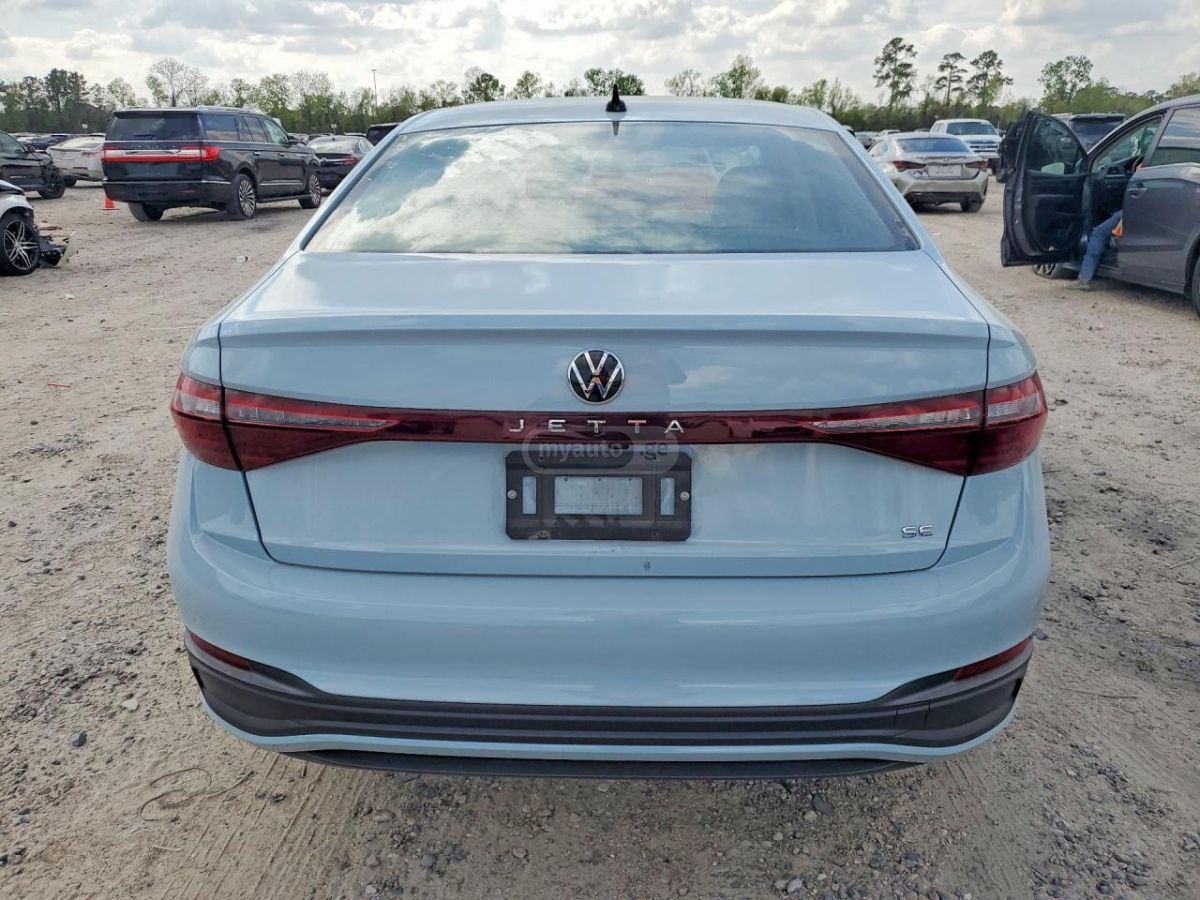 Volkswagen Jetta - фото 6