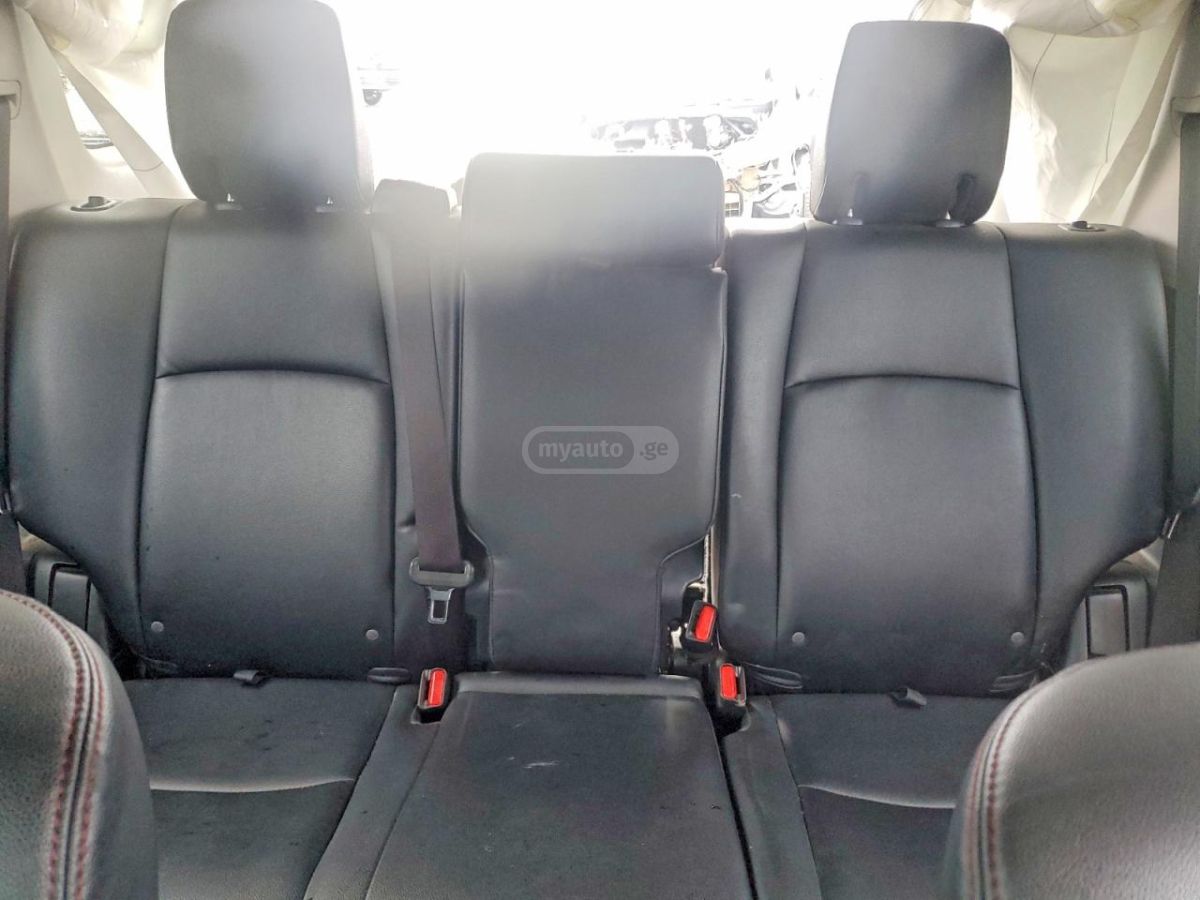 Toyota 4 Runner - фото 10