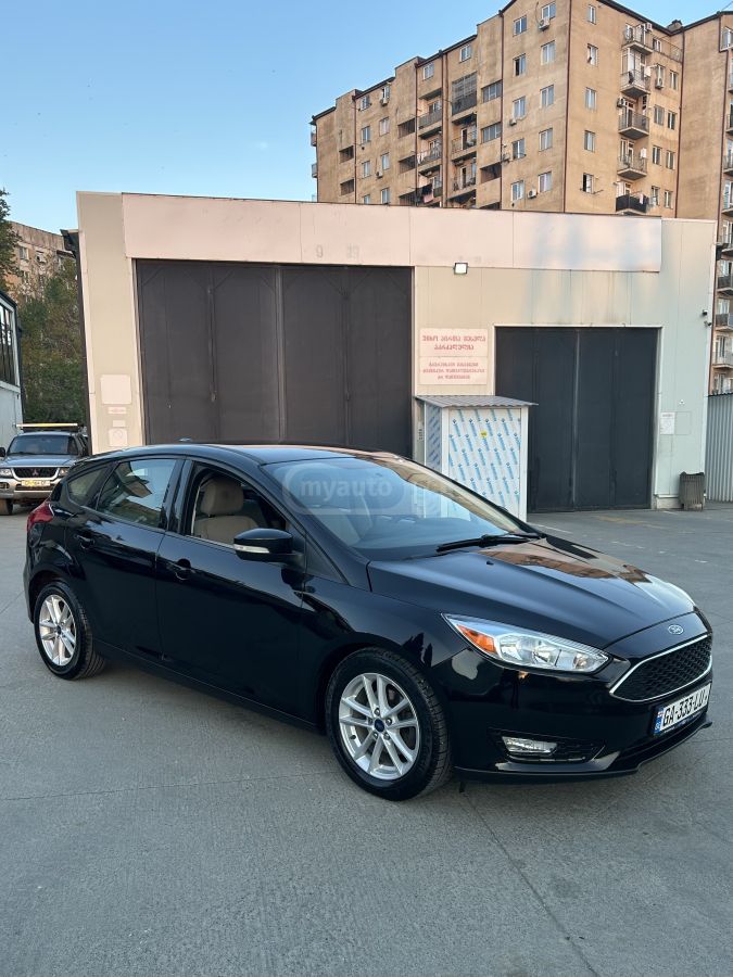 Ford Focus - фото 2