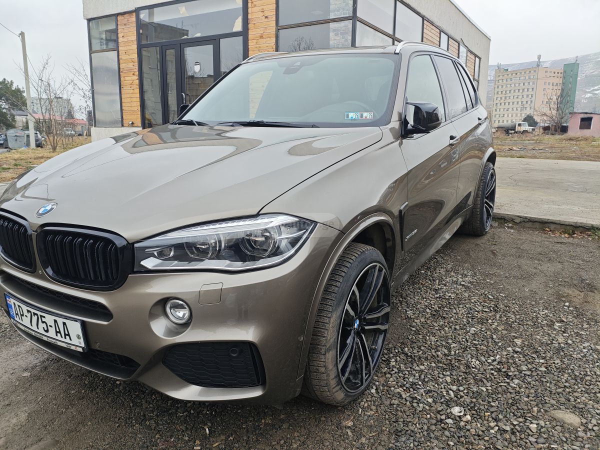 BMW X5 - фото 4