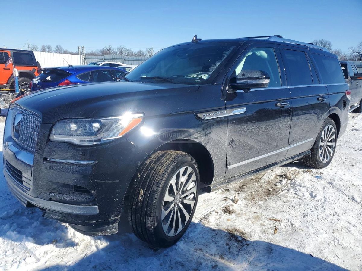 Lincoln Navigator 2024 — миниатюра 1