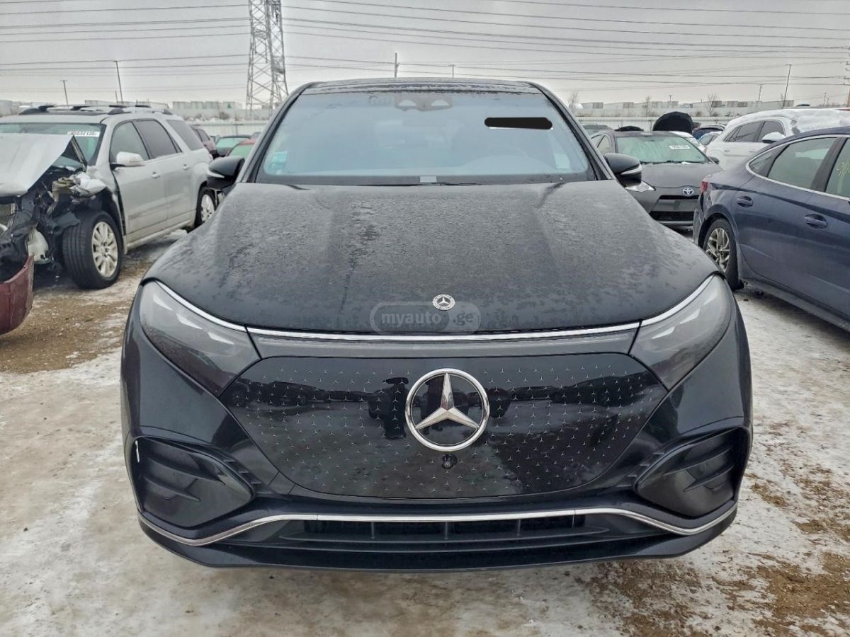 Mercedes-Benz EQS SUV - фото 5