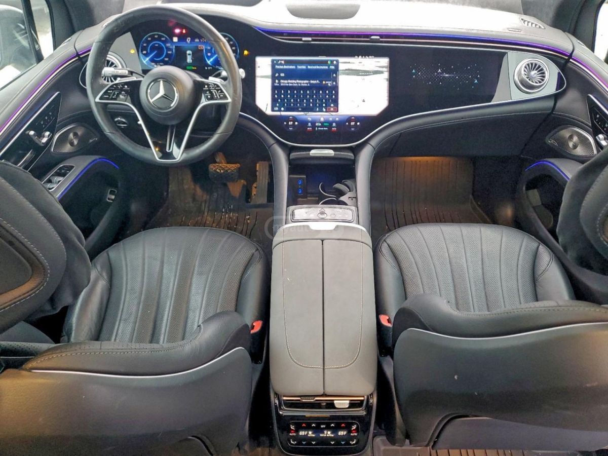 Mercedes-Benz EQS SUV - фото 8