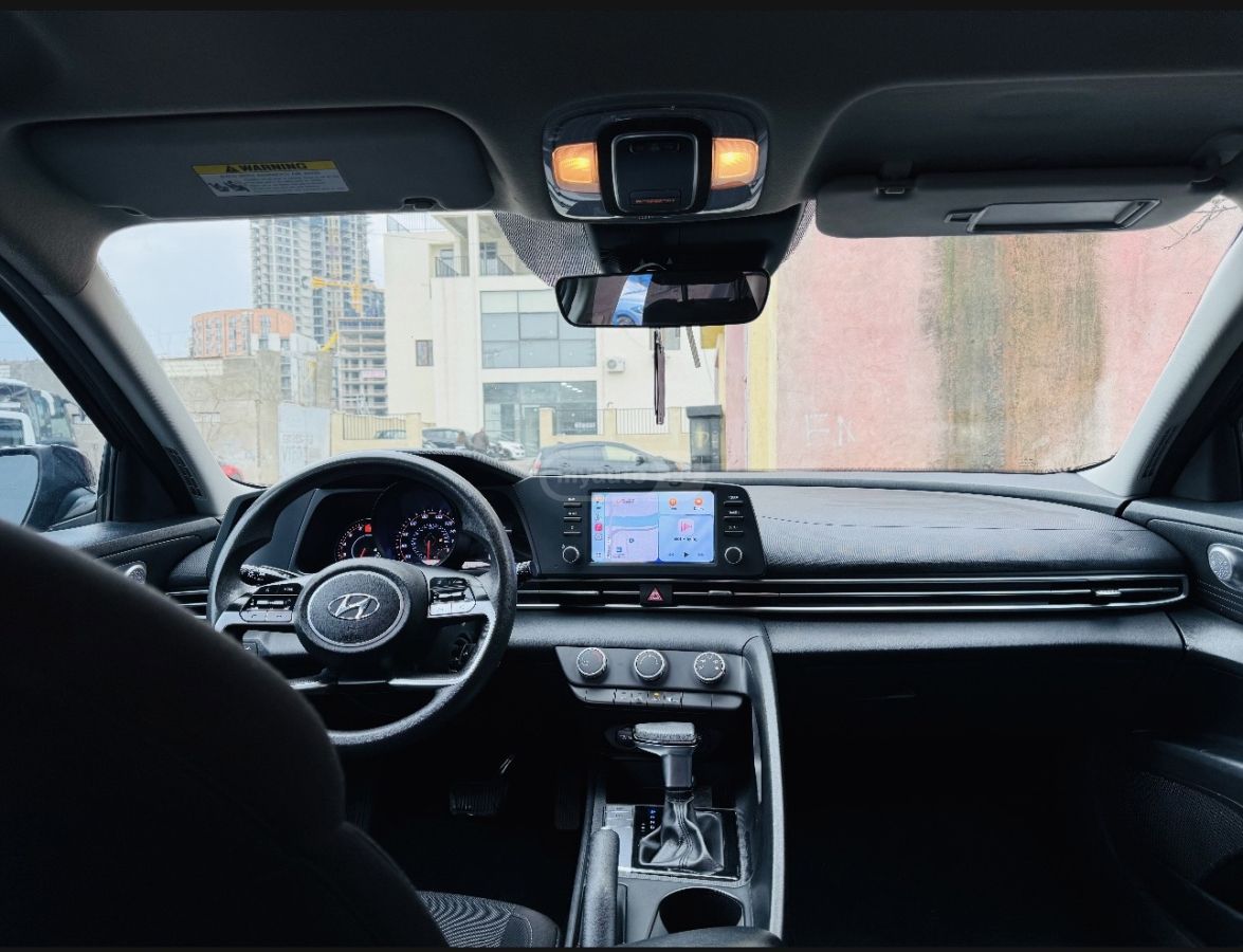 Hyundai Elantra - фото 6