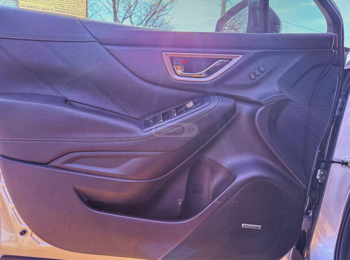 Subaru Forester - фото 12