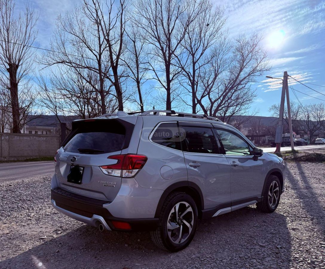 Subaru Forester - фото 4