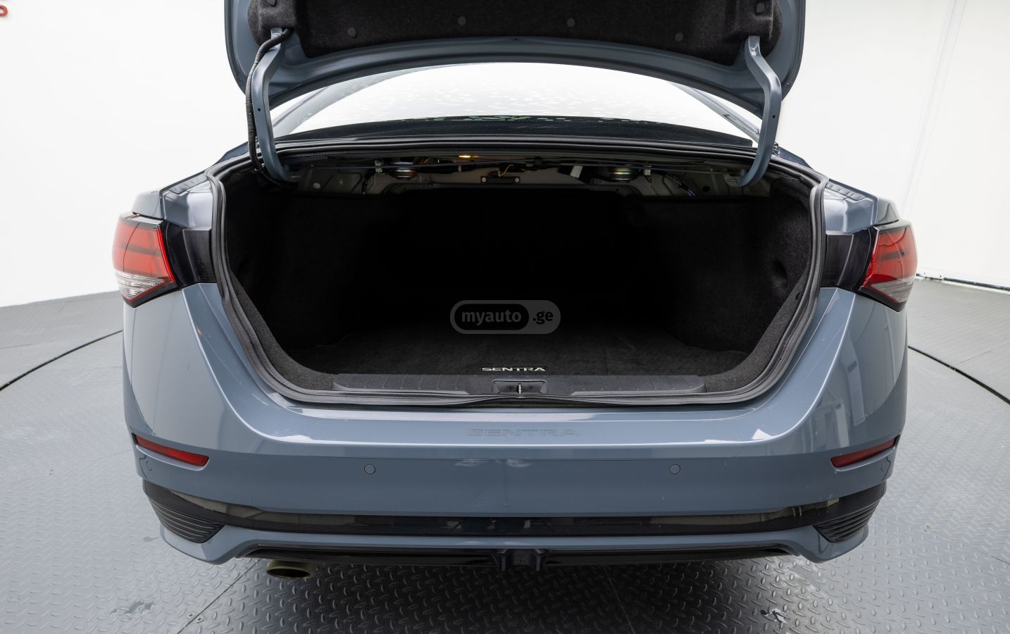 Nissan Sentra 2024 — миниатюра 11